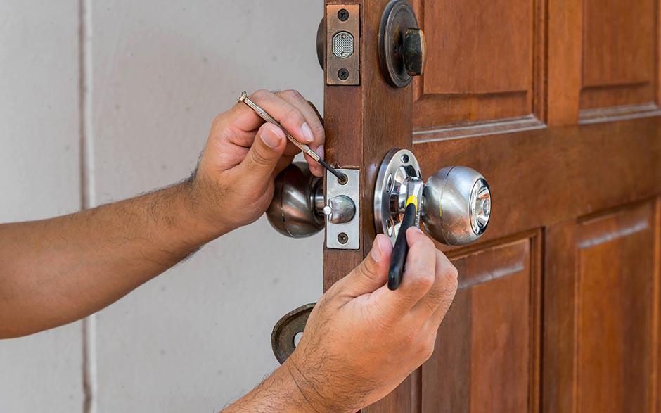 métier serrurier prix changement serrure Allauch
